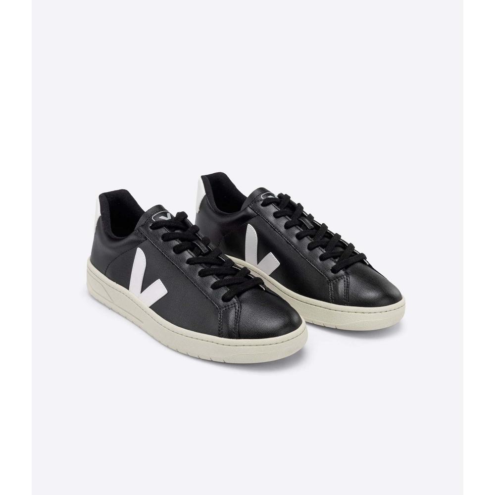 Veja URCA CWL Cipő Férfi Black/White | HU 269RVD